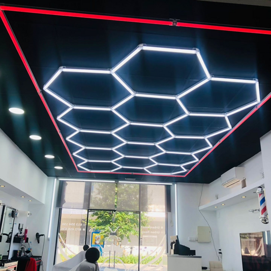 15 Hexagon LED-valo + Punainen kehikko