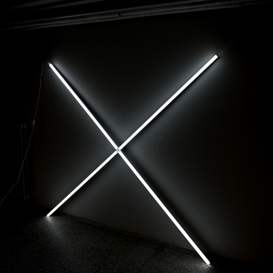 X model LED lamp, 170 cm x 170 cm